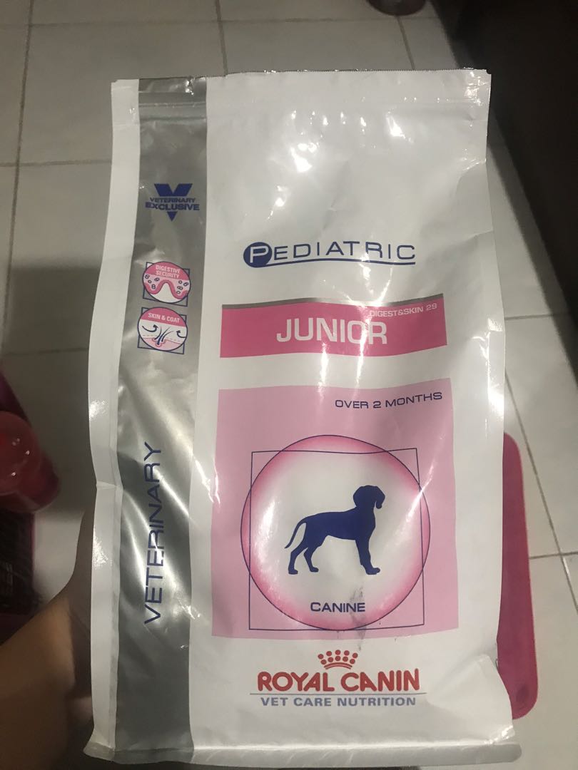 Royal canin junior hotsell digest and skin 29