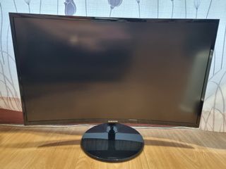 (Category: ) located in . Submitted by egoods (Listing ID 1128688620, Image 1). Description: .