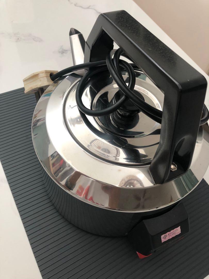 SANYO Automatic Electric Kettle / Cerek Letrik, Kitchen & Appliances on