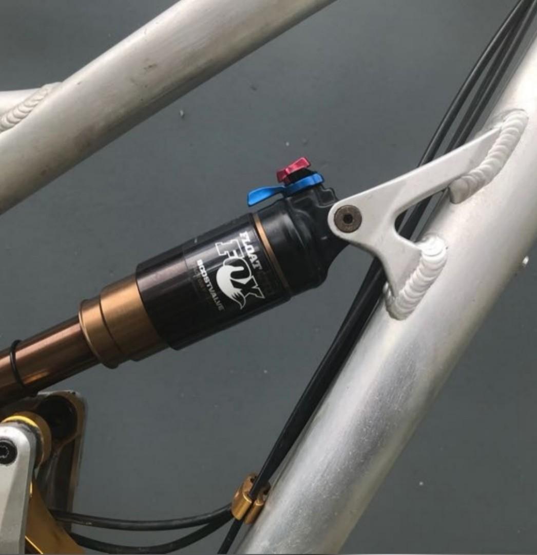 Saracen ariel deals 162
