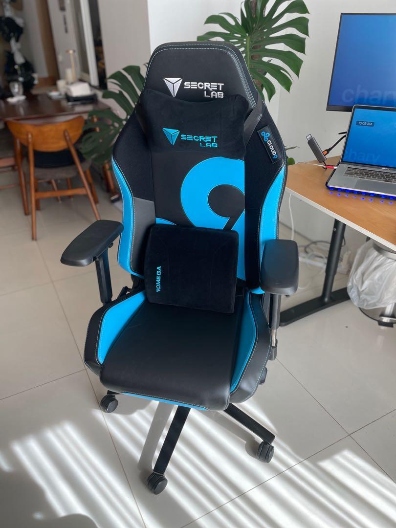 Cloud9 x Secretlab gaming chair