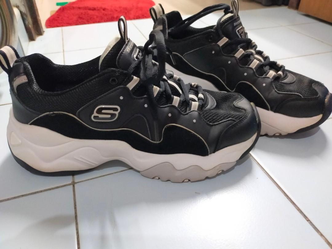 Skechers D lite 3