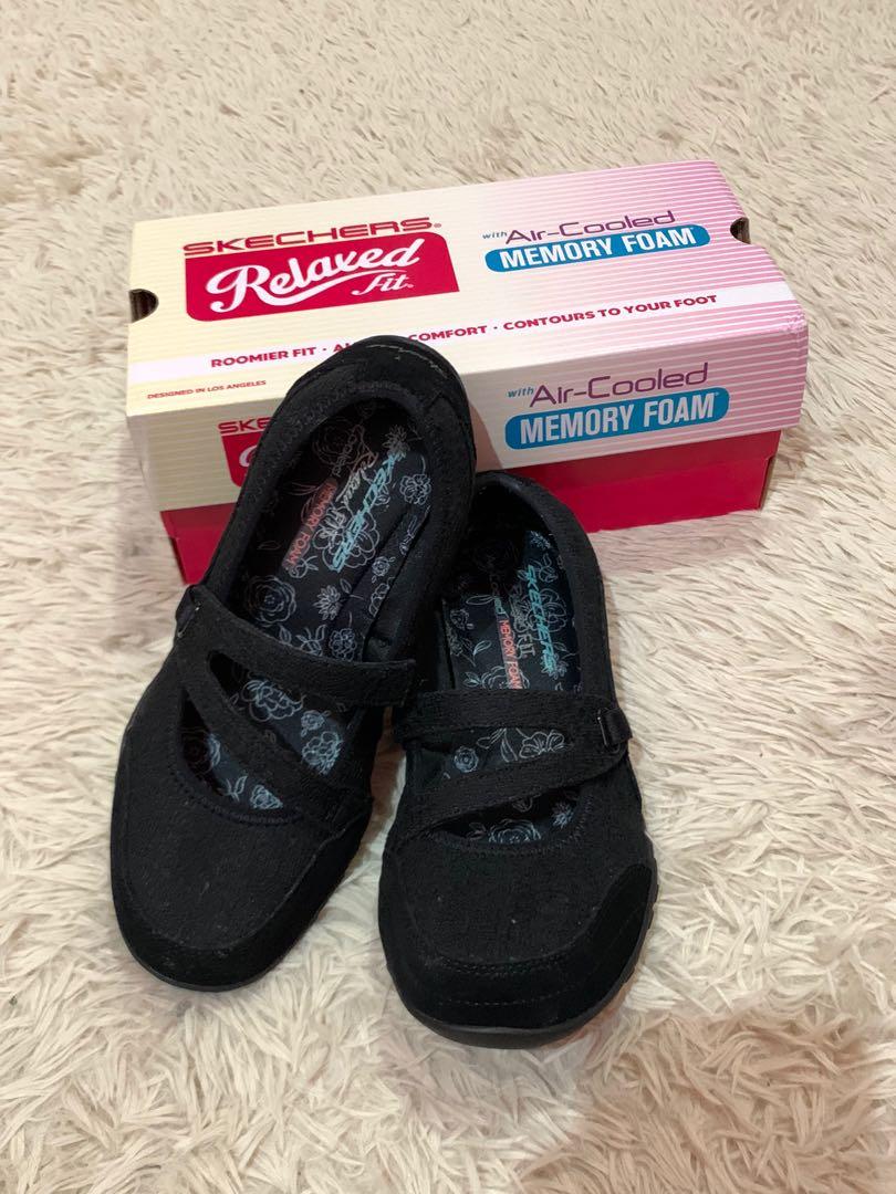 Skechers relaxed clearance fit mary janes