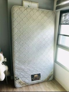 (Category: ) located in . Submitted by daddycool_1970 (Listing ID 1128527299, Image 1). Description: .