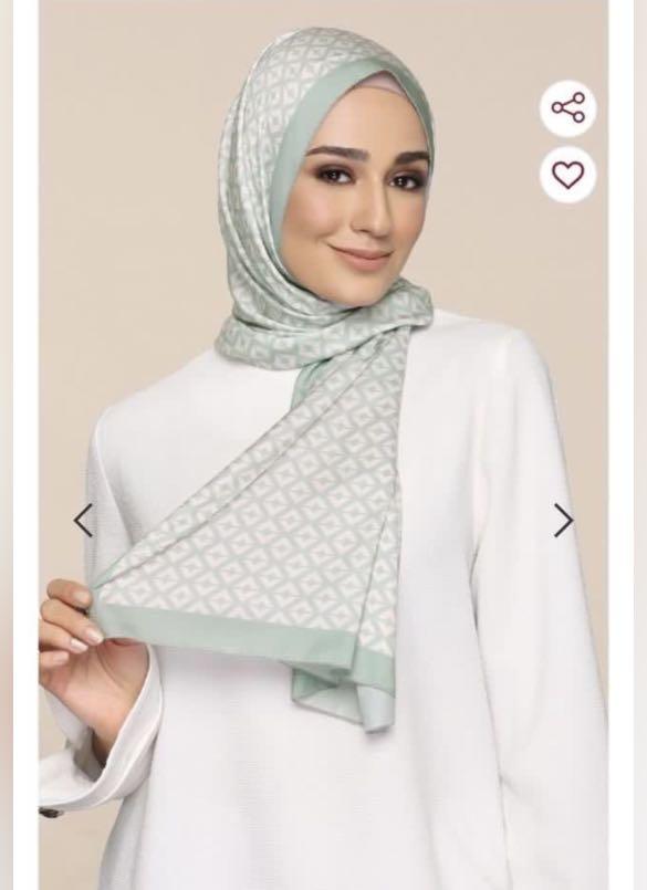 Duck shawls hotsell