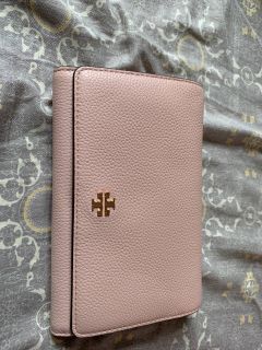 （分類：）位於 。 由 charjen09 提交（商品編號 1128536487，圖片 1）。簡介： 。