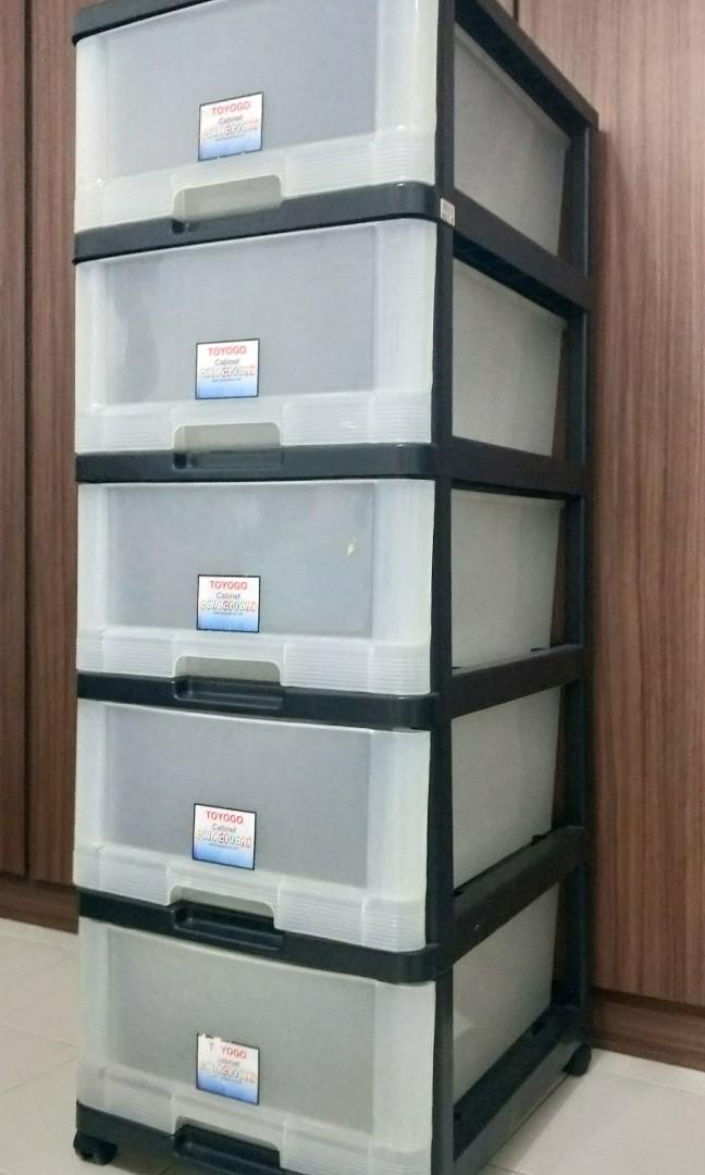 Toyogo 5 Tier Rack, Plastic shelves With Wheels, Furniture & Home