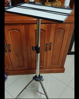 Tripod Stand for Projector