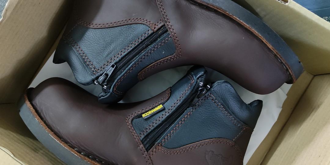 Rock hammer safety shoes on sale