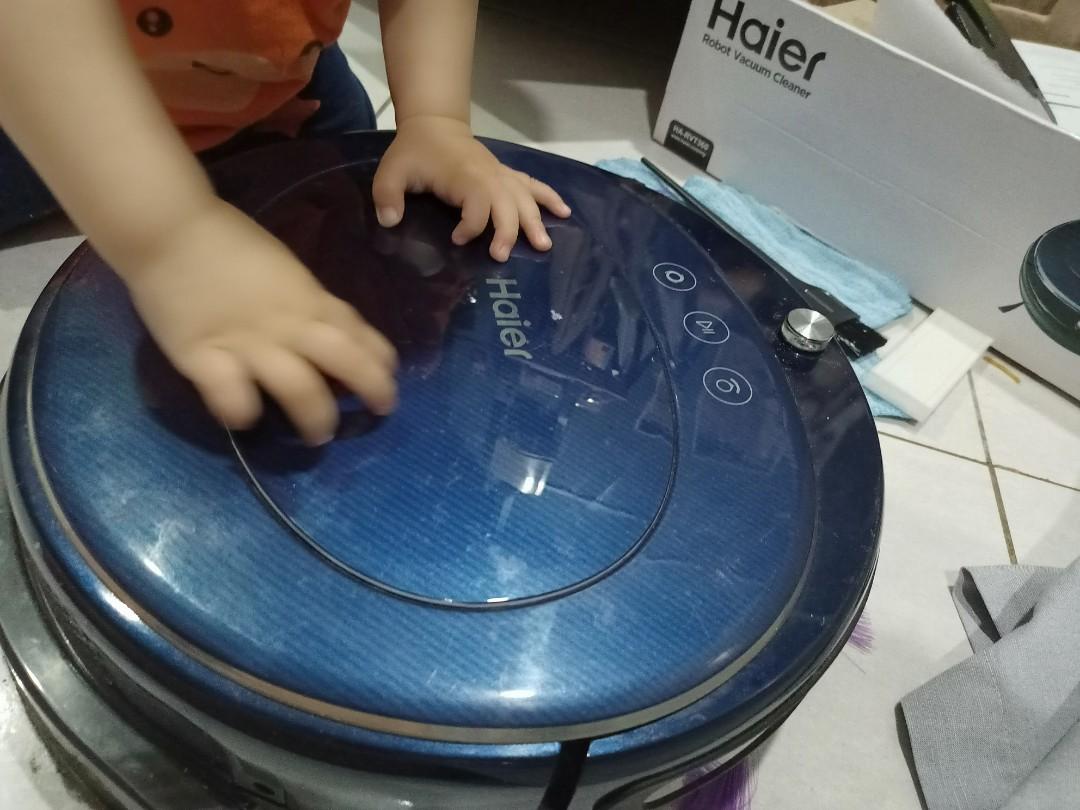 Vacuum robot Haier HARVT360, TV & Home Appliances, Vacuum Cleaner