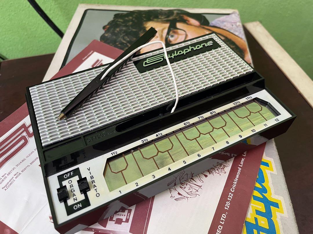 Vintage 70s Rolf Harris Stylophone Electronic Organ Demo Video On Description