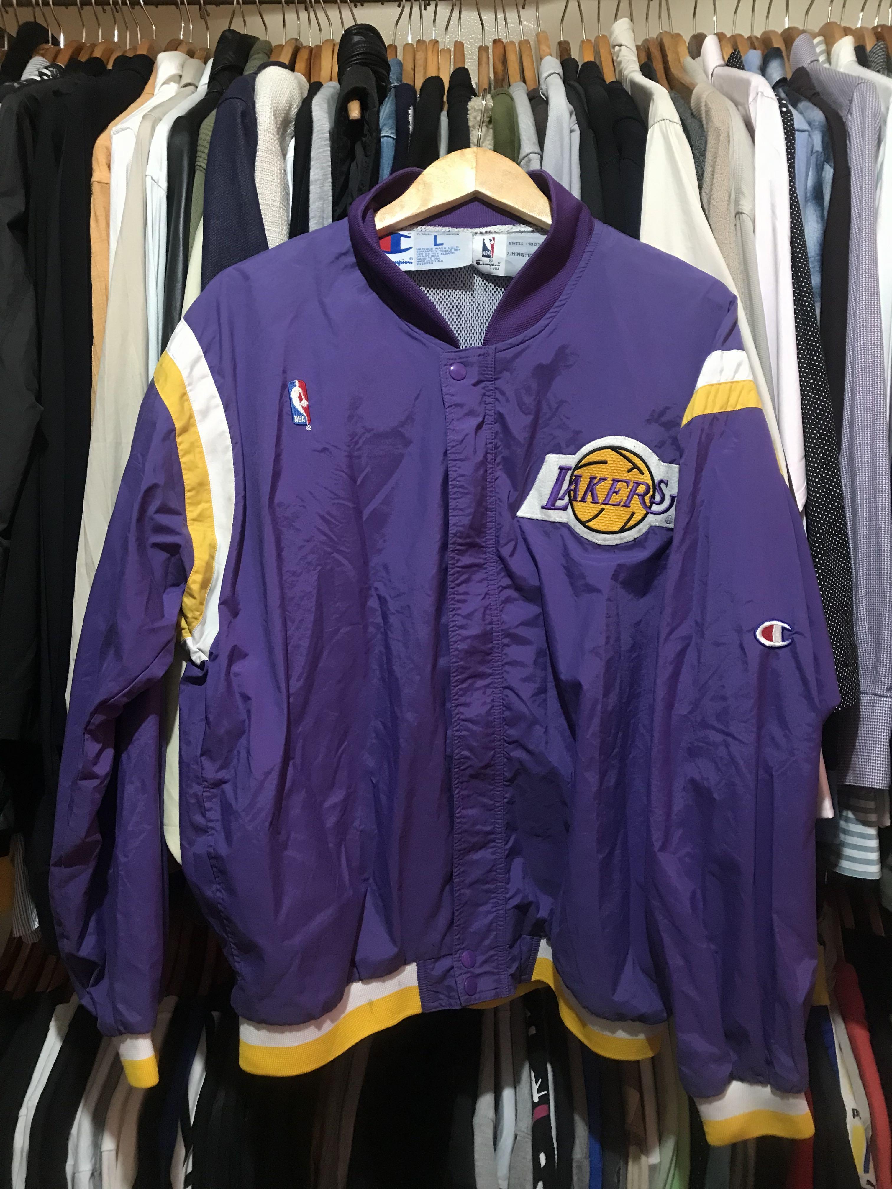 Vintage lakers championship hotsell jacket