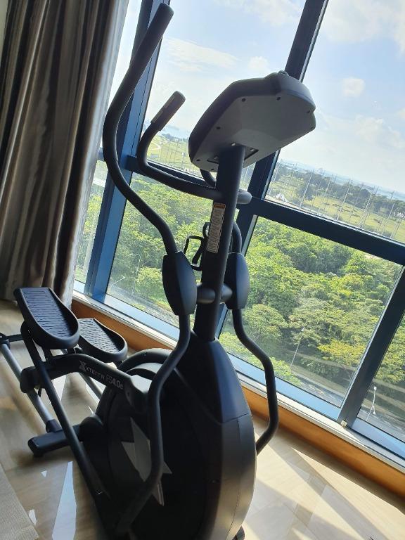 xterra fs4 0e elliptical cross trainer