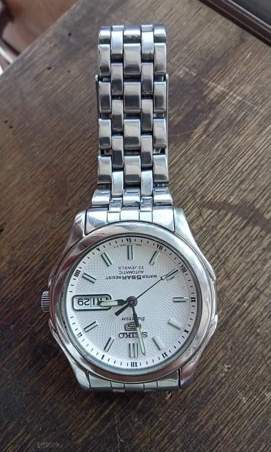 Authentic AUTOMATIC SEIKO 5 SUPERIOR WATCH 23JEWELS Men s Fashion