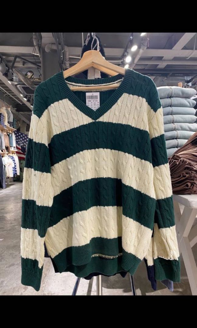 brandy melville tate sweater