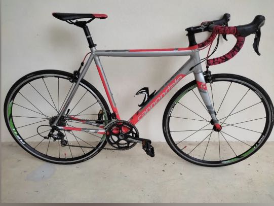 Cannondale CAAD 10 - Size 56 - Shimano 105 - very good condition