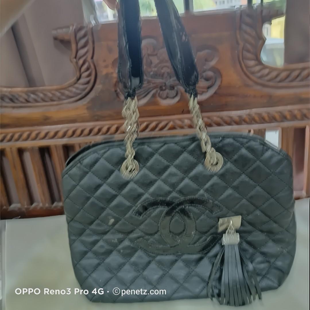 Channel, Women's Fashion, Bags & Wallets, Shoulder Bags on Carousell
