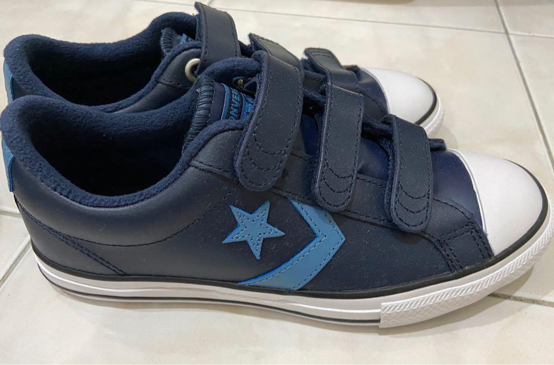 Converse Junior Leather Hook and Loop Star Player Low Top Babies