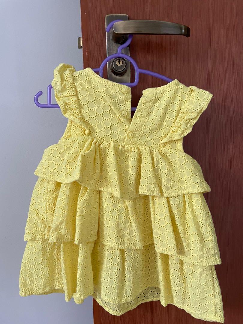 Country road sales yellow dress