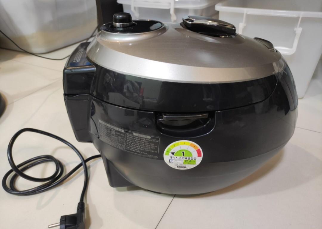 Cuchen Rice Cooker (Category: Cookers) located in Paranaque City. Submitted by mitochondrian (Listing ID 1123501833, Image 3). Description: Like new. twice used. orig price P32k rfs. decluttering.