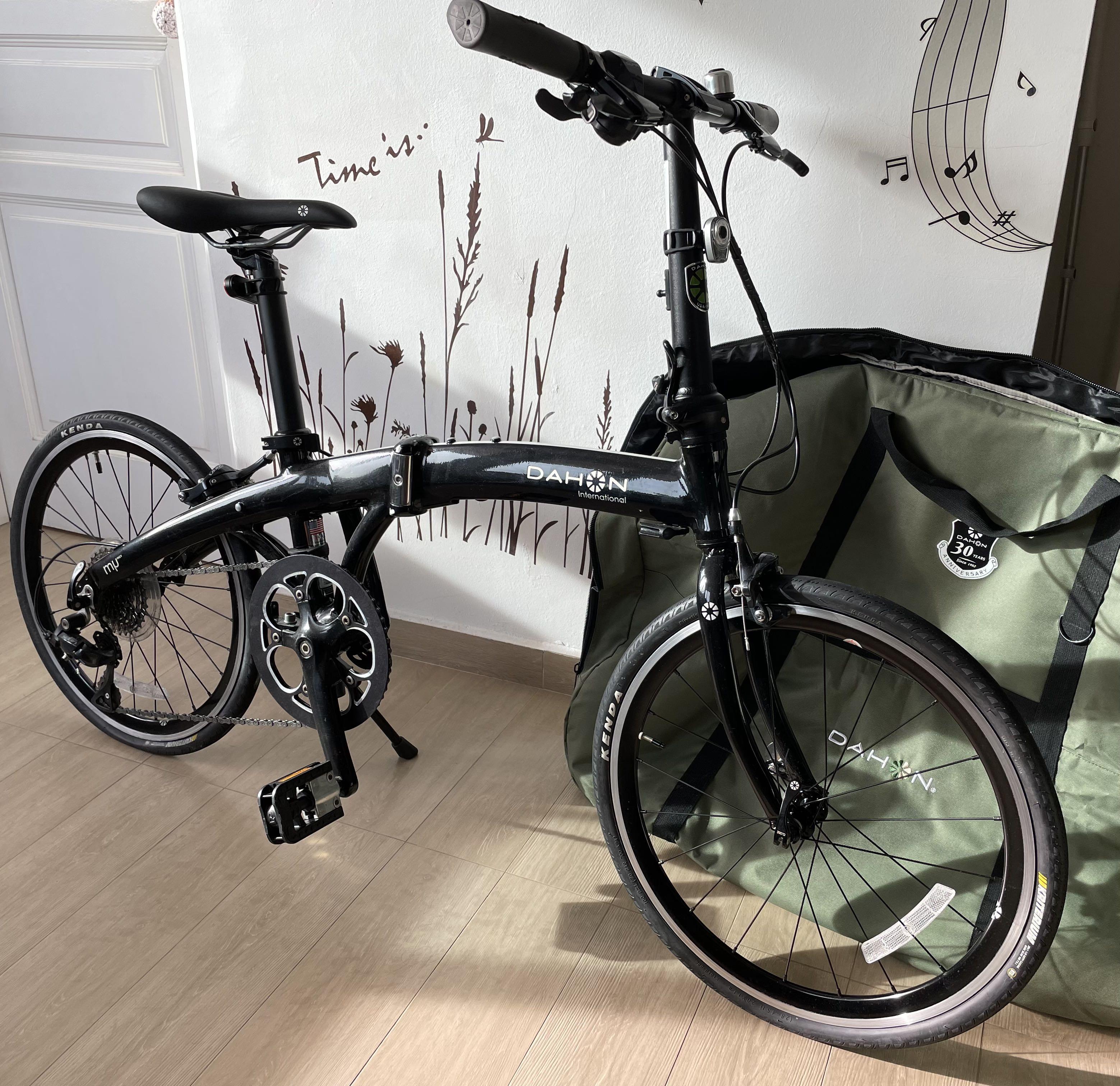 Dahon mu Sp 9. Rare original light weight racing gears well