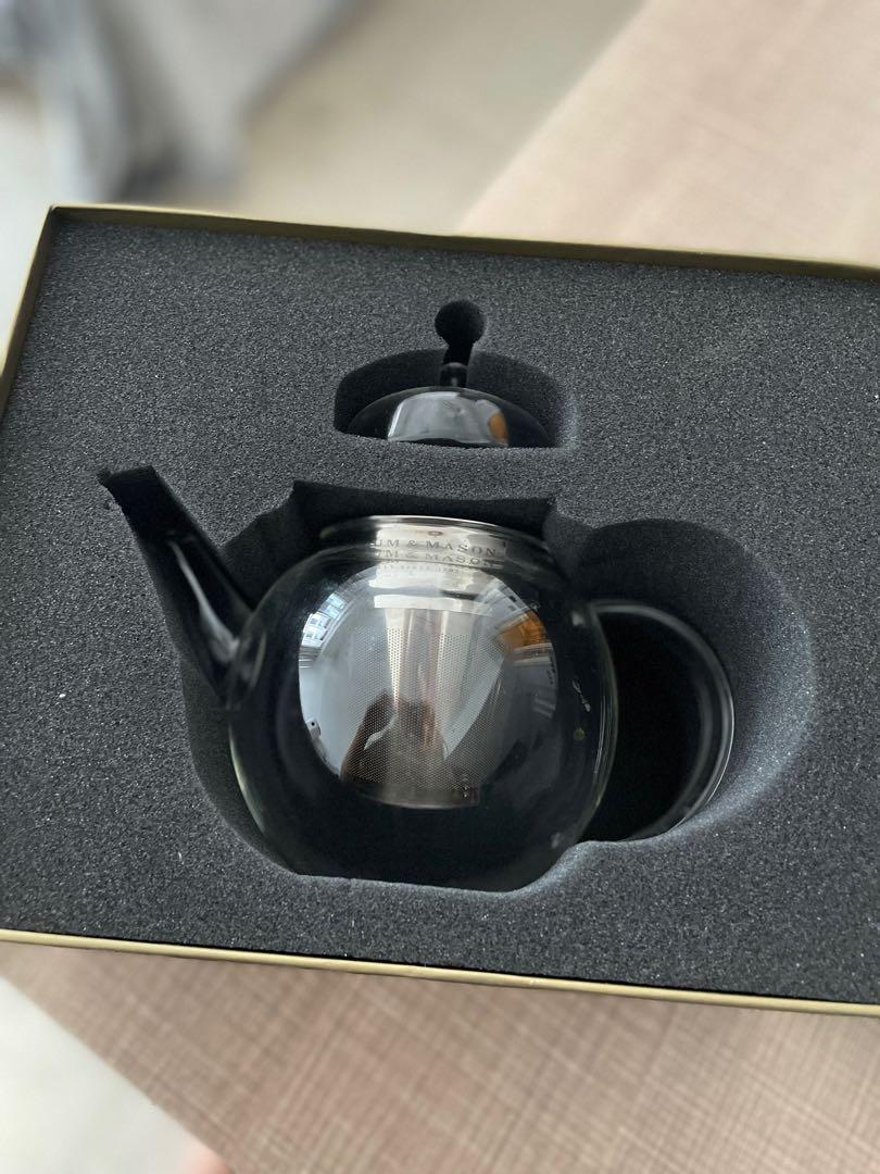 Fortnum and Mason Glass Teapot, 傢俬＆家居, 廚具和餐具, 茶具配件 Carousell