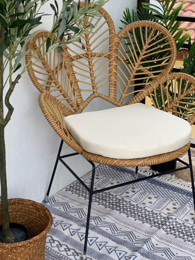 FREE POST to West Malaysia only Ready Stock Single Seated Lounge Rattan Flower Chair white oak with white seat cushion size W76 D67 H99cm seat