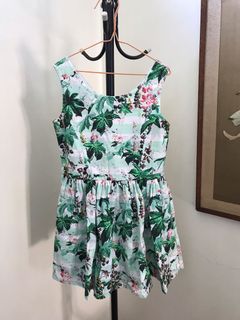 (Category: ) located in . Submitted by isabelwears (Listing ID 1123374906, Image 1). Description: .