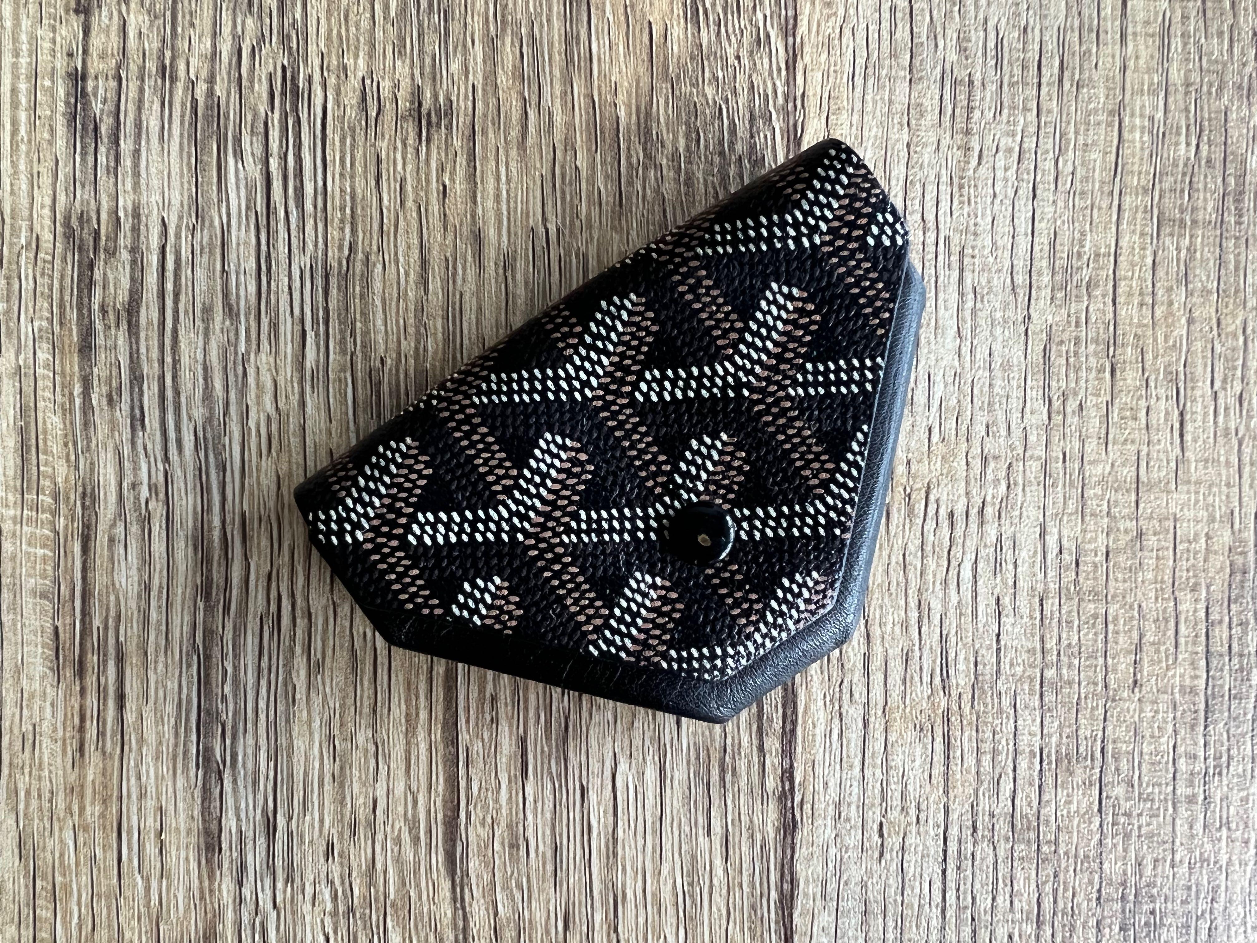 GOYARD Triangle coin purse Luxury Accessories on Carousell