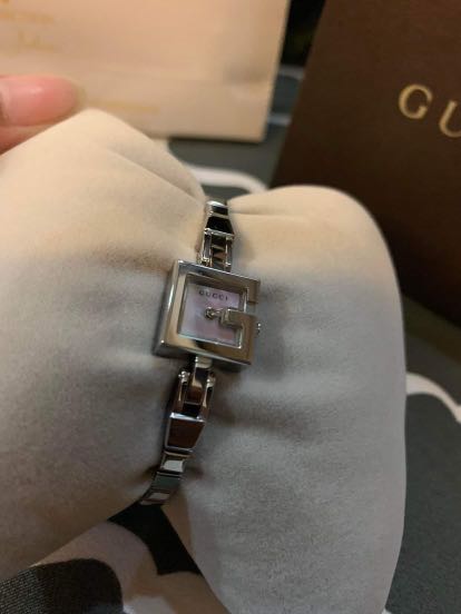 mini gucci watch