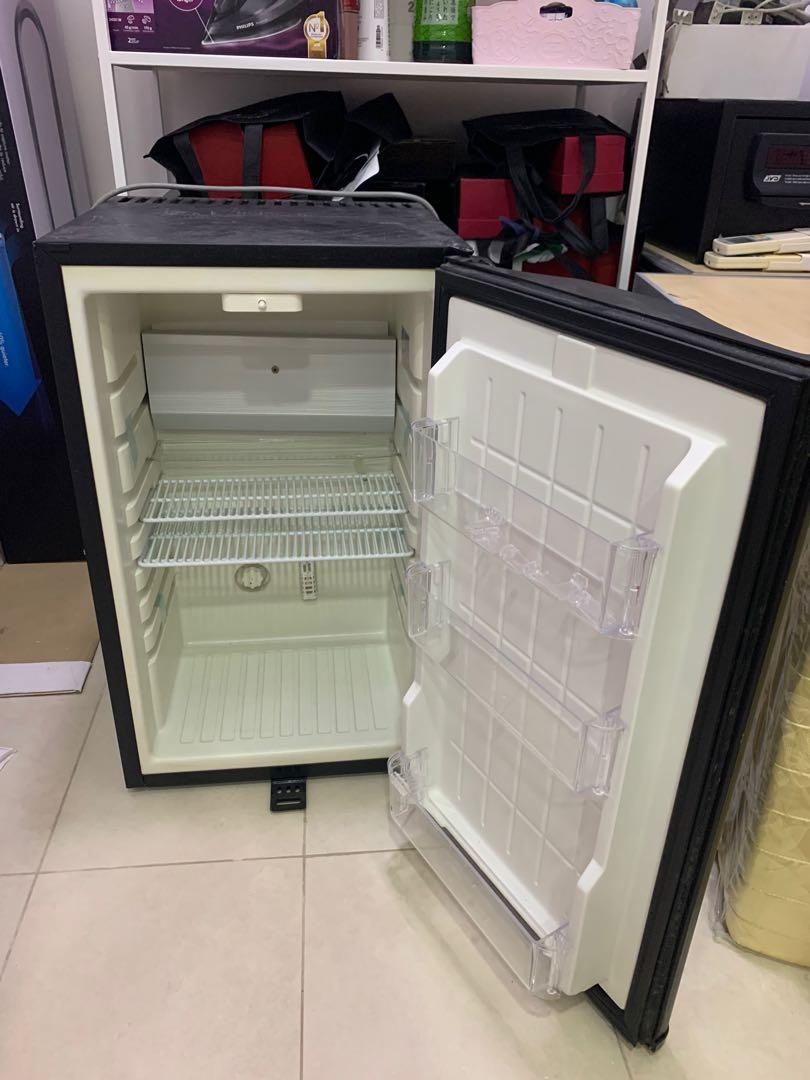 JVD Mini Bar Fridge, TV & Home Appliances, Kitchen Appliances