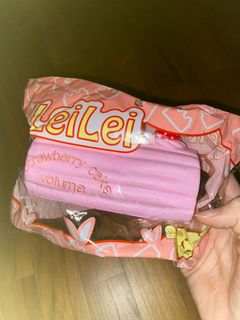 (Category: ) located in . Submitted by yellow.watermelon (Listing ID 1123391383, Image 1). Description: .