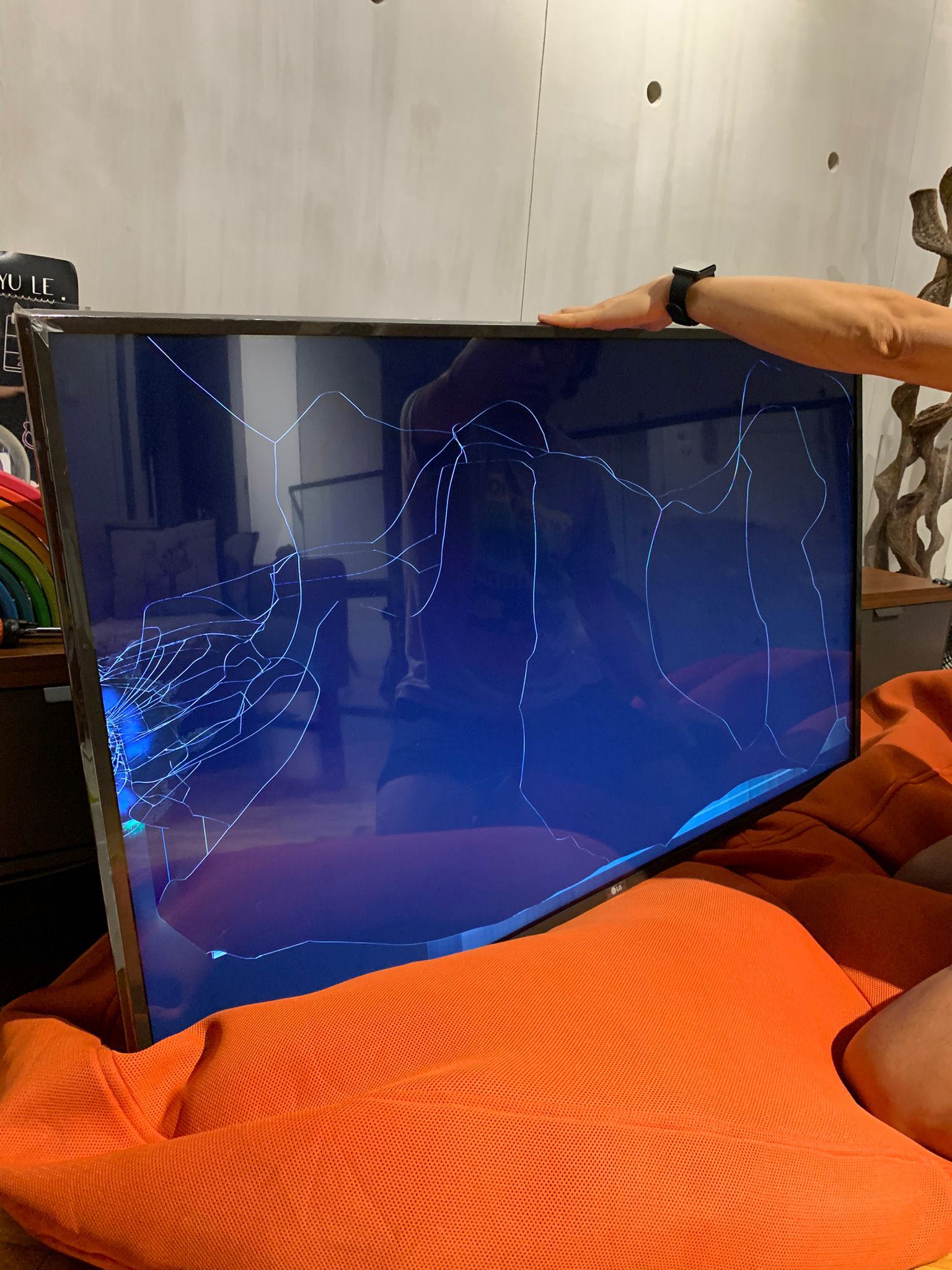 lg-55-inch-tv-tv-home-appliances-tv-entertainment-tv-on-carousell