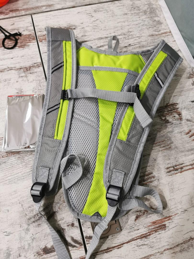 Light weight jogging backpack, Men's Fashion, Bags, Backpacks on Carousell