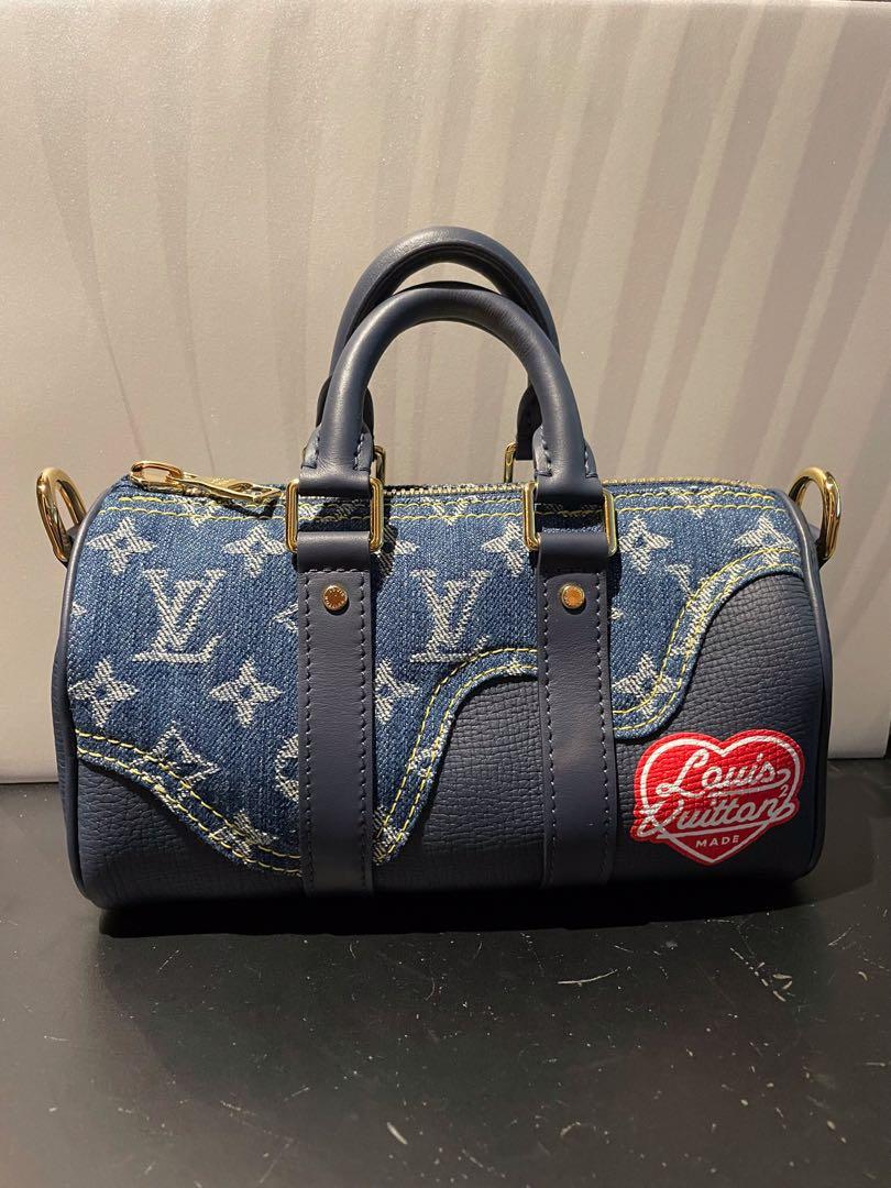 Louis Vuitton BRAND NEW / SOLD OUT / Spring 2022 / MM travel pouch in blue  denim by Nigo Leather ref.392472 - Joli Closet
