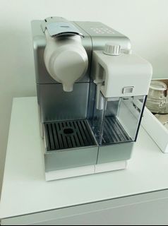 (Category: ) located in . Submitted by oyc1984 (Listing ID 1123372094, Image 1). Description: .