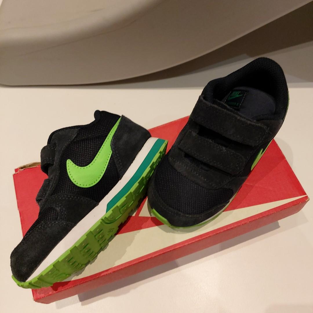 Nike Shoes Boy 8C