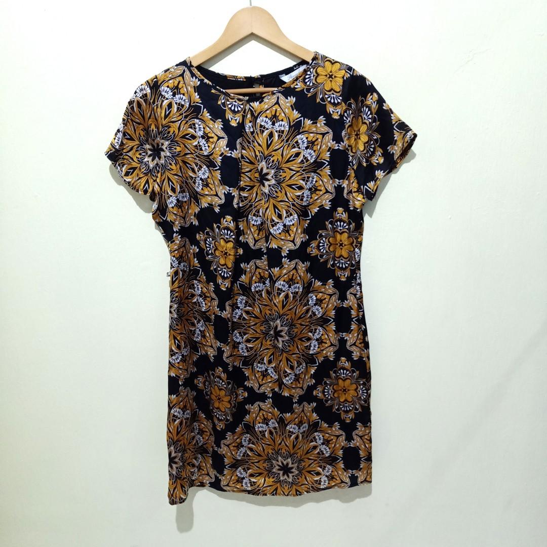 Peacocks yellow shop top