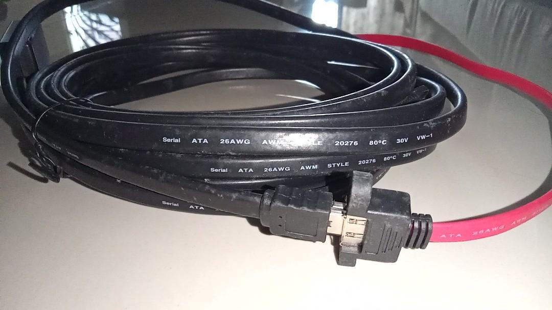 sata harddisk cable (Category: Hard Disks & Thumbdrives) located in Seri Kembangan. Submitted by wawa2025 (Listing ID 1123336735, Image 1). Description: 20 feet sata cable.
