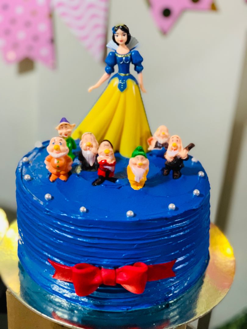 Snow White Doll Cake