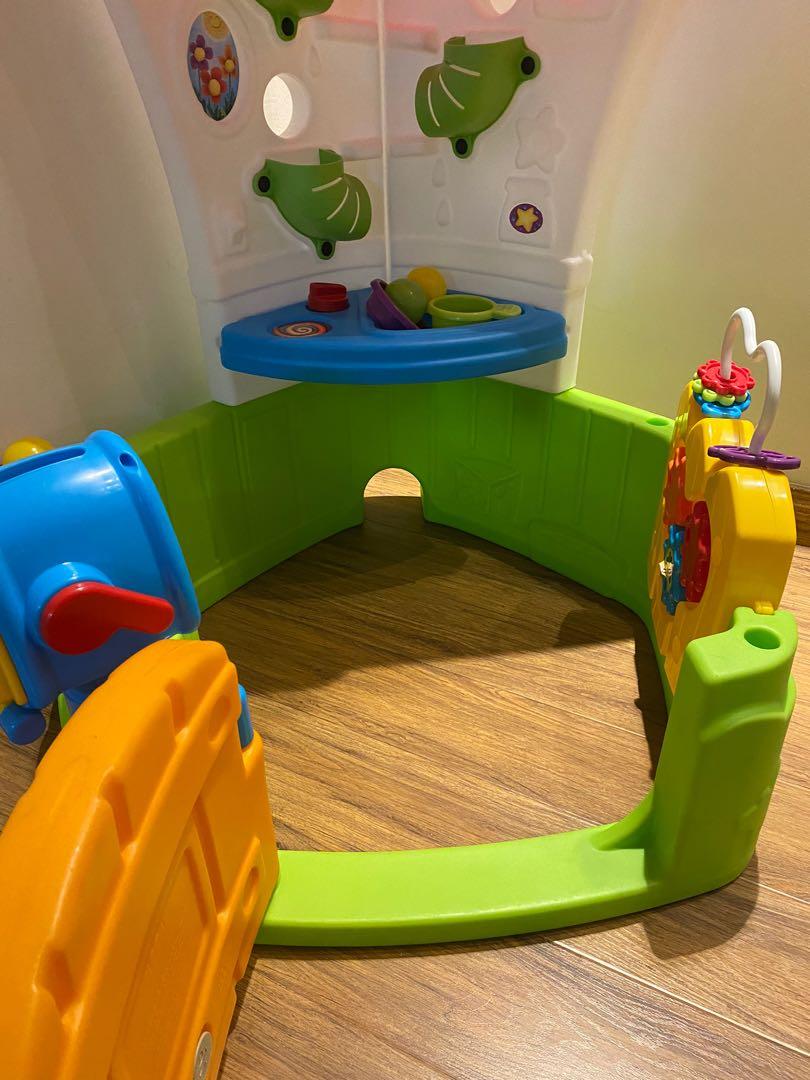 Step 2 hot sale corner playhouse