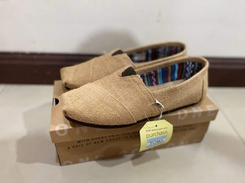 Men's toms size 7 store