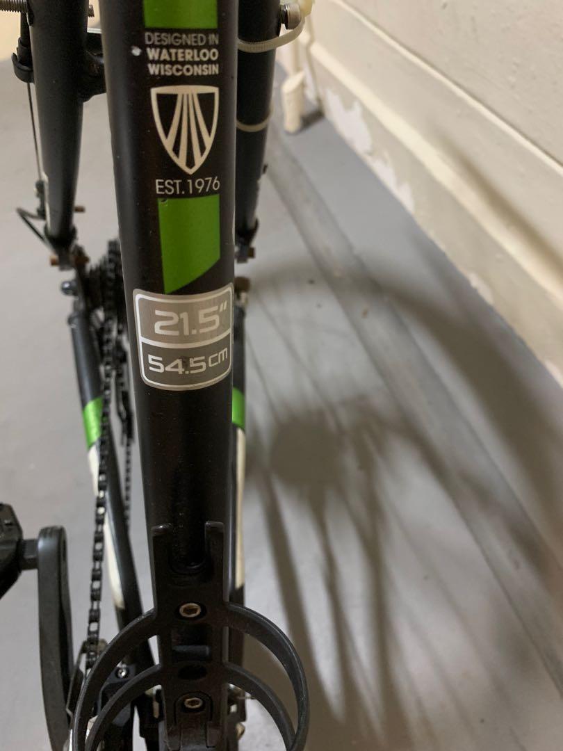 Trek 7700 Size 54.5cm Hybrid Bike 