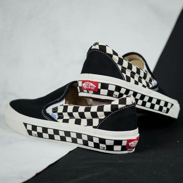 Vans slip discount on sidewall checkerboard