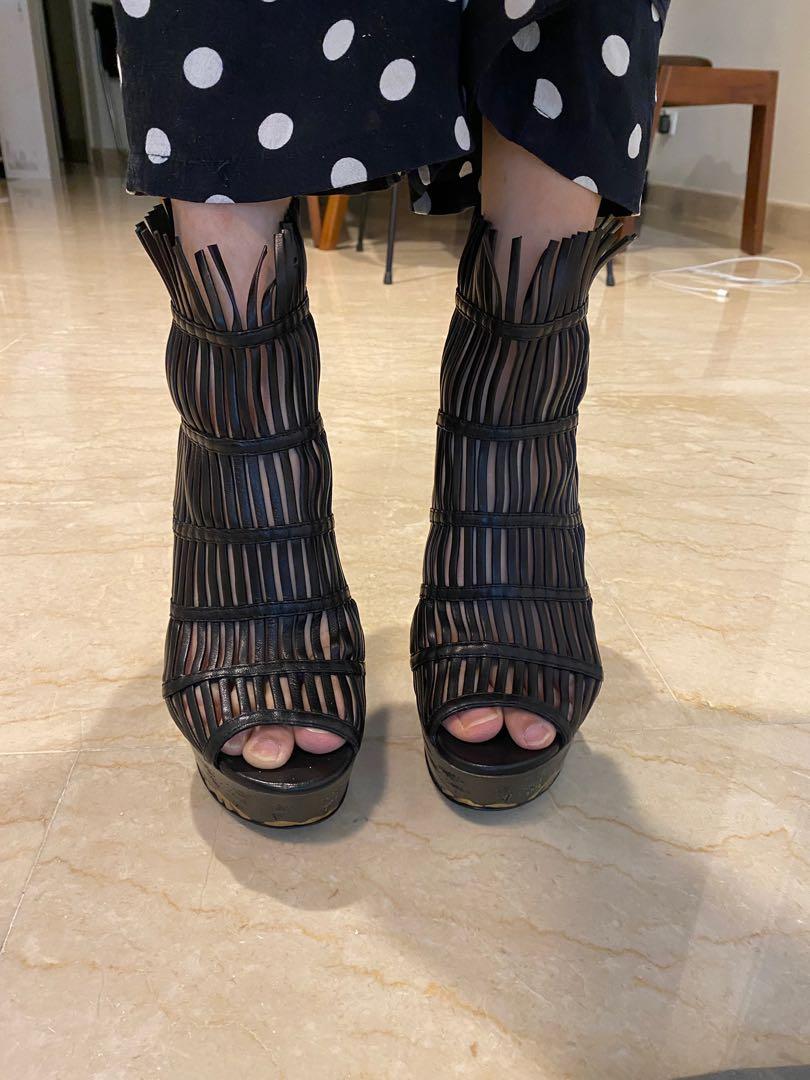 Alexander mcqueen cage sandal hot sale