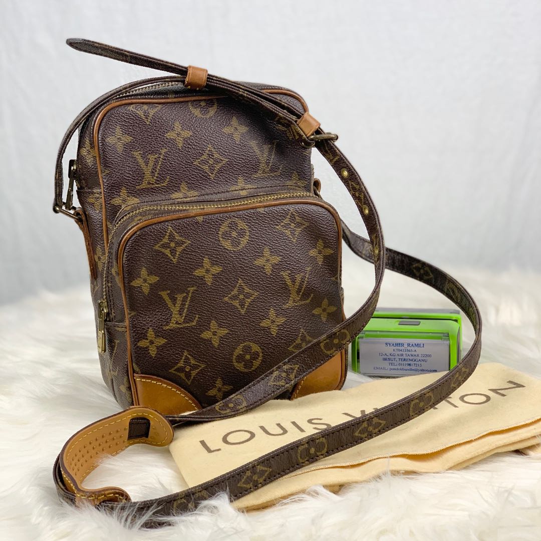 Authentic LOUIS VUITTON  Crossbody Bag, Luxury, Bags & Wallets on  Carousell
