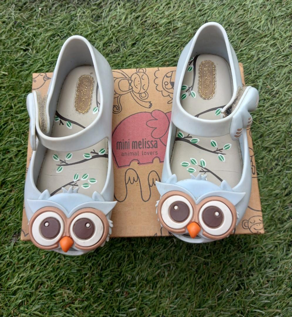Authentic Mini Melissa Ultragirl Owl size USA 8 (Category: Babies & Kids Fashion) located in Antipolo. Submitted by babyjulia1718 (Listing ID 1128742143, Image 1). Description: Preloved Mini Melissa Ultragirl size USA 8 Authentic / Original with minor sign of usage.