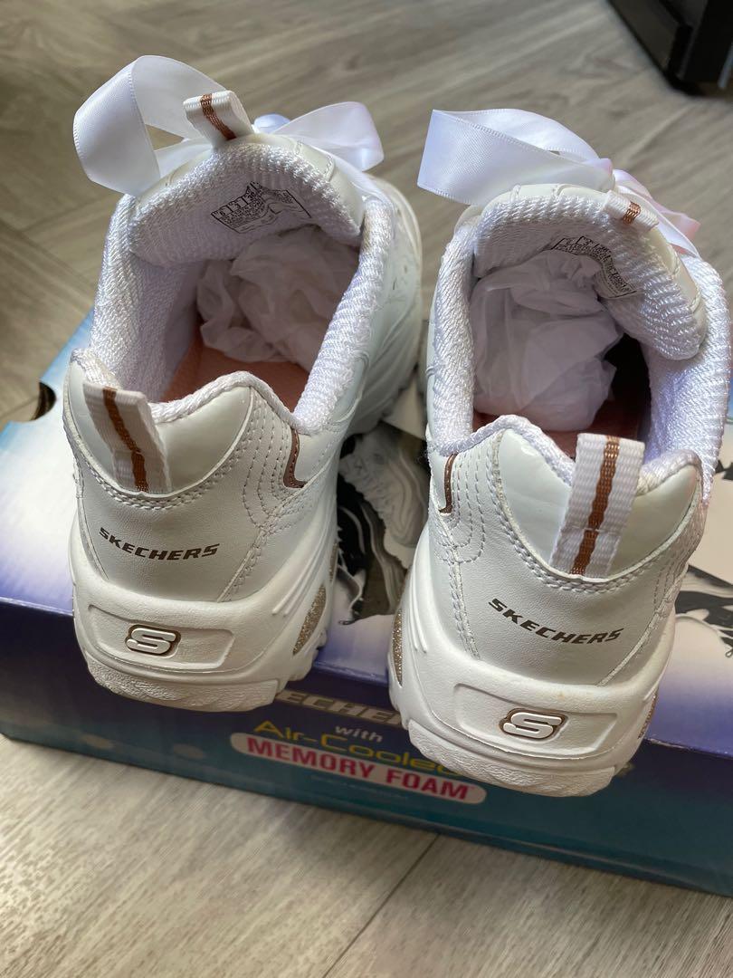 Skechers sneakers top with bow