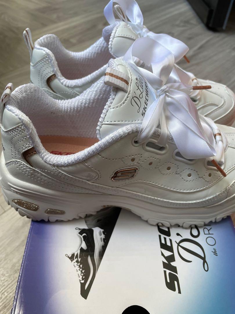 D on sale lite skechers