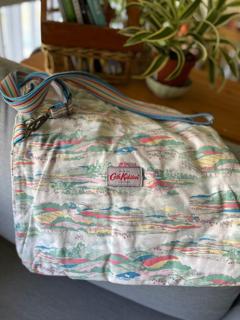 Cath Kidston reversible messenger bag Women s Fashion Bags